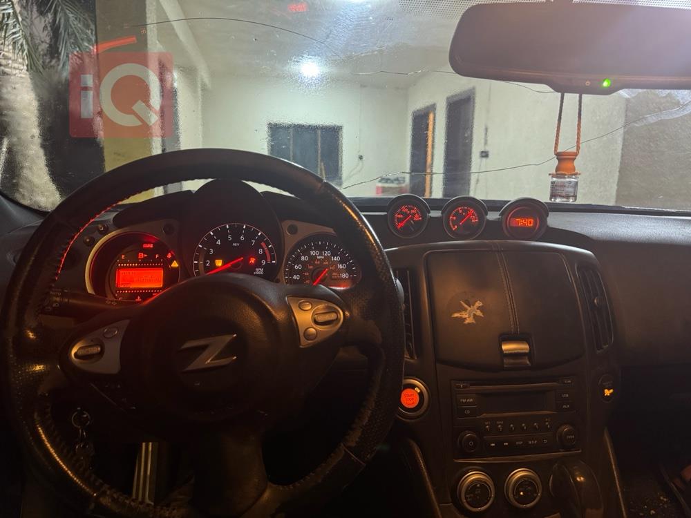 نیسان 370Z